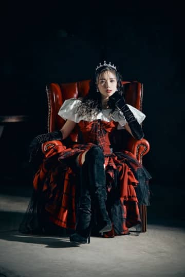 ギタリスト・SAKI、ソロアーティストとしてメジャーデビュー決定