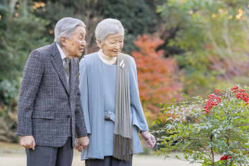 上皇さま92歳に　先の大戦と向き合い