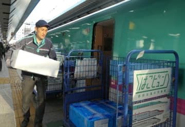 スピードと安定を両立！列車荷物輸送「はこビュン」がもたらすメリットとは？