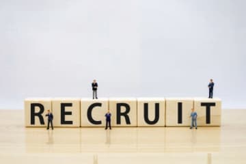 措置義務違反で求人が不受理に　カスハラ・厚労省