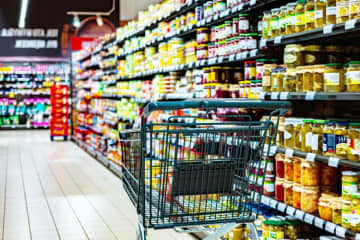 【2026年小売】﻿﻿人口減少社会を見据えて店舗の在り方に変化、食を巡る競争がM＆A誘発要因に