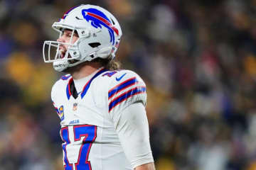 QBアレンは日々の経過観察、イーグル戦出場の見込みとビルズHCマクダーモット