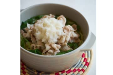 おいしく食べて不調を改善する薬膳鍋とスープのカンタンレシピ本「おいしくやさしく体をいたわる ご自愛スープと養生鍋」発売