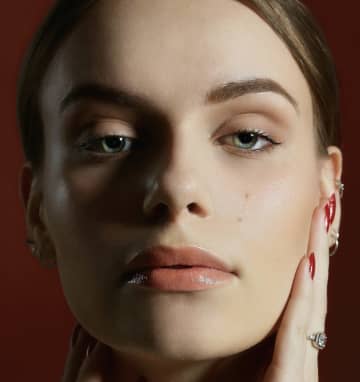 「塗るだけ」のケアはもう卒業？針と薬剤で肌を整える、ジュベルック＆ポテンツァの魅力