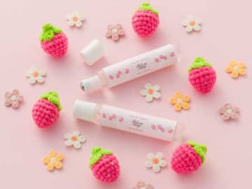 キャンメイク新作オードトワレ「berry bloom」登場！ベリー&フローラル