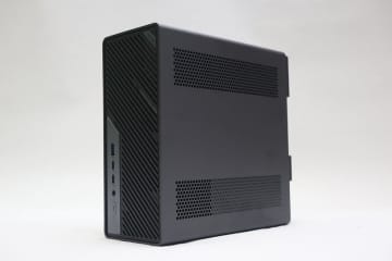 【Hothotレビュー】うぉっ、盛りすぎ！25GbEとPCIeスロット3基を詰め込んだ怪物、MINISFORUM「MS-02 Ultra」の破壊力を検証