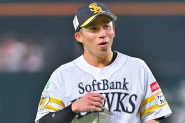 火曜午前8時…「なんでいるの？」　突如登場した現役選手に“困惑”「朝から見れて嬉しい」