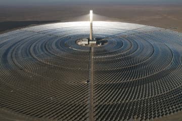 反射鏡2万5千枚、中国甘粛省の太陽熱発電巨大プロジェクト