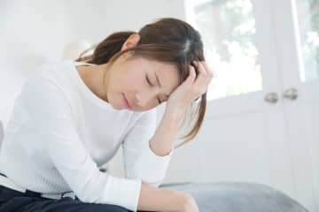 女性の生理中、男性が言ってはいけない『イラつかせてしまうワード』4選