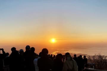2026年初日の出は神戸・六甲山へ！神戸の絶景＆六甲ケーブル早朝特別運行