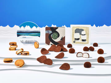 北海道の冬季限定ブランド「SNOWS」が羽田1タミに初出店。生クリームを包んだトリュフチョコ「スノーボール」ほか