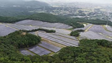 土砂流出、光害、工事放棄…福島でも相次ぐメガソーラー問題　地域住民が語る実態　無責任開発に政府も対応検討へ