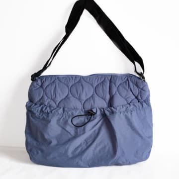 「荷物多め」でも余裕かも！【ダイソー】で見つけたら即カゴ！「ショルダーバッグ」