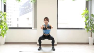 スクワット100回の消費カロリーはどれくらい？痩せると言えるのかトレーナー視点で解説