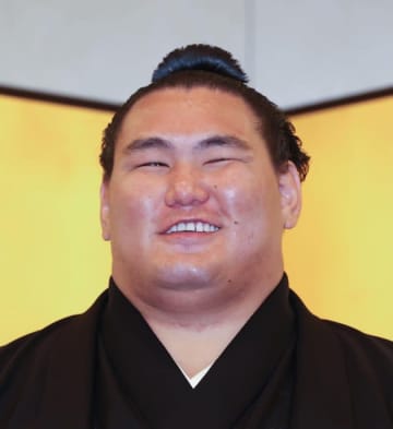 横綱・豊昇龍に届いた超特大荷物の中身とは？横綱の行動に「その姿見たい」と反響