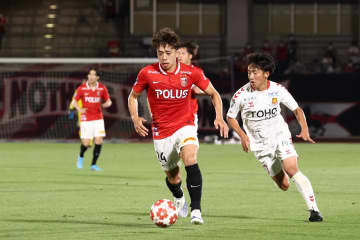 【浦和】宮本優太が京都からレンタルバック。曺貴裁監督と築き上げた“技巧派CB”の能力をレッズに還元できるか?