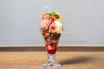 Minimalの冬限定パフェ♡3大陸カカオと苺を巡るBean to Bar体験