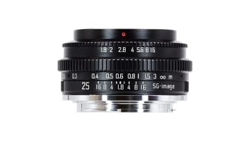 2ndfocus、APS-C用標準域MFレンズ「SG-image 25mm F1.8」発売。持ち歩き軽く、F1.8で深い描写