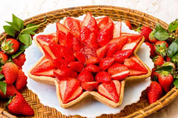 キル フェ ボンのイチゴフェアで味わう！「VERY STRAWBERRY」