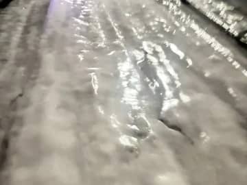 「家まであと少しなのに」　クリスマスケーキを持ち帰る途中、絶望した理由が？