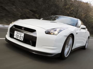 日産 GT-Rはマルチパーパス スーパーカーを標榜した日本の至宝【スーパーカークロニクル・完全版／056】