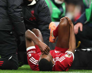 「数か月間離脱する」リバプールに痛手…26歳FWが腓骨骨折で手術。現地メディアは「スロットの攻撃オプションは手薄になっている」と指摘