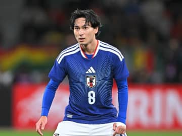 「日本に衝撃のニュース」「大打撃だ」南野拓実が前十字靭帯断裂の重傷、W杯対戦国オランダでも広く報道「少なくとも９か月の離脱が予想される」