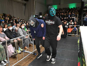 【ノア】BUSHI　XXXX引き連れ？後楽園来場「お楽しみは元日まで取っておくものでしょ」