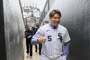 【ＭＬＢ】村上宗隆の加入でホワイトソックス熱狂　ショモン打撃コーチ大興奮「早く連絡取りたい」