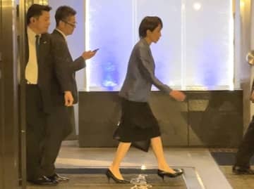 高市早苗首相　自民党総裁選慰労会に出席　党内「高市人気が自民党の支持率アップにつながっていけば」と期待