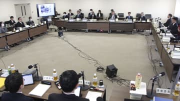 再審開始へ検察不服容認論　法制審、目的外禁止に反発