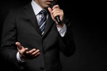 報ステ・大越健介氏『オフレコ発言ですが…報道すべきだと判断』官邸高官の“核保有発言“を報道→ネットで炎上…コメントでも説明を求める声殺到「オフレコを明るみに出すとか…」「テレ朝には納得いくまで説明責任を求めます」「約束を守れない報道会社に信頼できない」