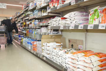 生活保護費、1人月千円増額へ　26年10月から、物価高踏まえ