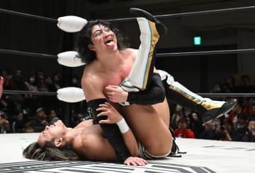 【ノア】ＯＺＡＷＡが年内最終試合で電撃復帰　メインのカード変更し遠藤哲哉から３カウント締め