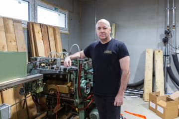 スイスから発信する米国人極右論者ヴォックス・デイ