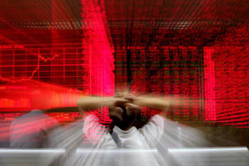 スイスも「投資スクリーニング」導入　外資呼び込みより安全優先