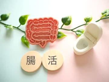 朝の整えルーティン。年末から始める「腸活でウエストすっきり」習慣