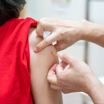 帯状疱疹は「痛い」だけではない…脳の健康とも深く関係？【クスリ社会を正しく暮らす】