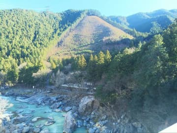 電車利用・駅 to 駅で3山つなぐ「首都圏日帰り低山縦走コース」 アップダウンも景色も満喫！「登山レポ」