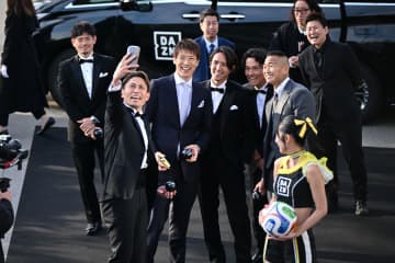 森保監督に「しっかり頑張って」　代表OBが今年を総括…来年のW杯に「僕を連れて行ってください！」
