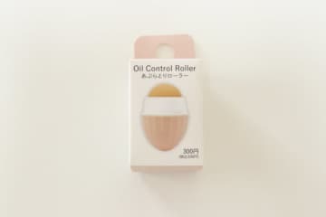 ダイソー姉妹店がやってくれた！コンパクトで持ち運びに便利！繰り返し使えるお悩み解消グッズ