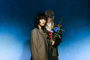 名誉伝説「いい日にします。」、2026年4月に初ワンマン開催を発表＆新アーティスト写真公開