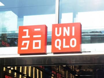 おしゃれさんは「ジーンズ」をこう穿く！【ユニクロ】真似したい「大人カジュアルコーデ」