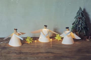 北欧風クリスマスクラフト、ほんわかした光が幻想的な「天使のライト」を手づくりしよう♪【型紙ダウンロード付き】
