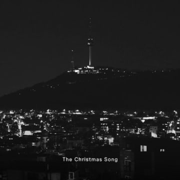 BTS・JUNG KOOK、『The Christmas Song』カバーを公開！動画も自身で撮影、特別な年末に