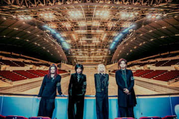 DEZERT、メジャー1stシングル本日発売。ポップでカラフルな映像に仕上がった「無修正。」MV公開も