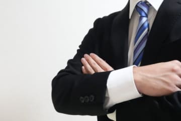 「大学を出てウチですか？」面接官が履歴書を見て鼻で笑う……　激怒した男性が本社に通報した結果は