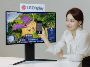 LG、RGBストライプと高リフレッシュレートを両立した4K/240Hz OLEDパネル