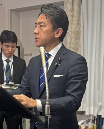 無人機の沿岸防衛体制に1千億円　小泉氏、26年度予算案