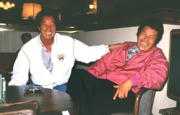 亡くなったジャンボ尾崎さんは歌の世界でも実力発揮　敬愛する長嶋茂雄さんの後を追うように…